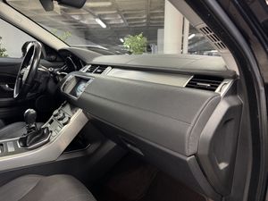 Land-Rover Range Rover Evoque 2.0eD4 Pure 2WD 150, 110kW/150 PS  - Foto 18