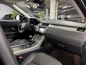 Land-Rover Range Rover Evoque 2.0eD4 Pure 2WD 150, 110kW/150 PS  - Foto 16