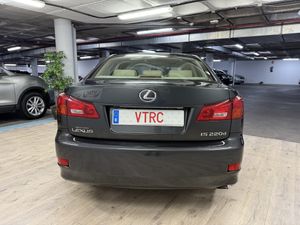 Lexus IS 220D  - Foto 3