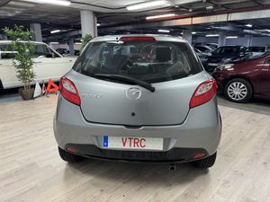 Mazda 2 1.3  - Foto 6