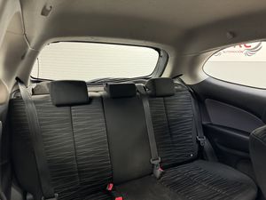 Mazda 2 1.3  - Foto 4