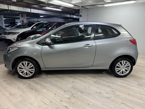 Mazda 2 1.3  - Foto 12
