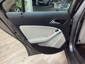 Mercedes Clase A 180 URBAN  - Foto 18