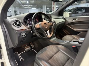 Mercedes Clase B 180cdi Urban  - Foto 17
