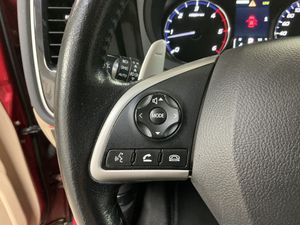 Mitsubishi Outlander 220 DID Kaiteki Auto 4WD  - Foto 30