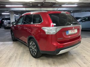 Mitsubishi Outlander 220 DID Kaiteki Auto 4WD  - Foto 32