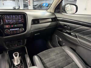 Mitsubishi Outlander plug-in híbrido OUTLANDER PHEV KAITEKI 4WD  - Foto 21