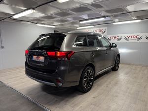 Mitsubishi Outlander plug-in híbrido OUTLANDER PHEV KAITEKI 4WD  - Foto 35