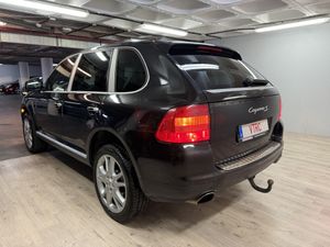 Porsche Cayenne S  - Foto 30