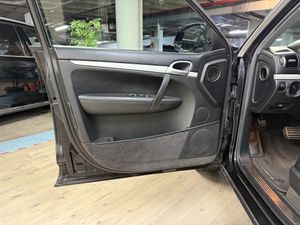 Porsche Cayenne S  - Foto 7