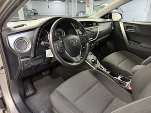 Toyota Auris Hybrid Advance  - Foto 7