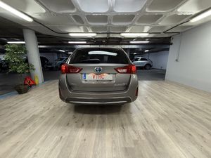 Toyota Auris Hybrid Advance  - Foto 18