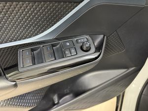 Toyota C-HR 2.0 180H Advance  - Foto 23