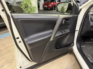 Toyota Rav4 Hybrid 4WD E-CVT  - Foto 7