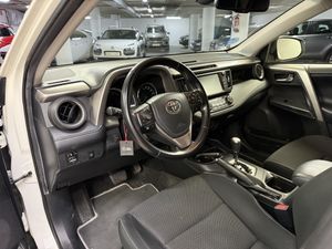 Toyota Rav4 Hybrid 4WD E-CVT  - Foto 6