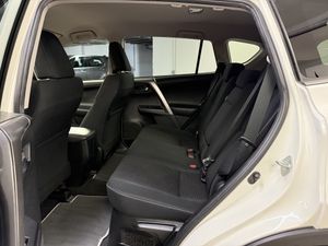 Toyota Rav4 Hybrid 4WD E-CVT  - Foto 8