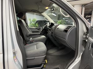 Volkswagen Caravelle 4Motion  - Foto 5