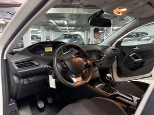 Peugeot 308 1.2 l  - Foto 13