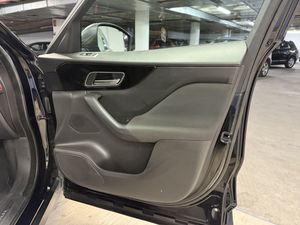 Jaguar F-Pace 2.0d AWD 16V  - Foto 18