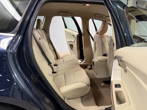 Volvo XC60 D3  MOMENTUM  - Foto 14