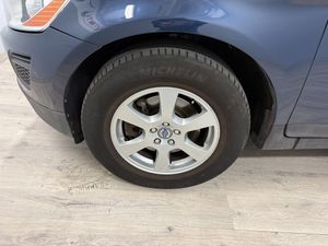 Volvo XC60 D3  MOMENTUM  - Foto 27