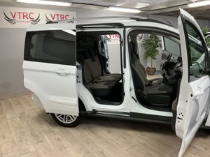 Ford Tourneo Courier 1.0 EcoBoost Sport  - Foto 15