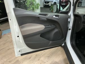 Ford Tourneo Courier 1.0 EcoBoost Sport  - Foto 6