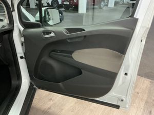 Ford Tourneo Courier 1.0 EcoBoost Sport  - Foto 13