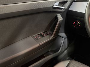 Seat Arona 1.0 TSI Ecomot 110 Style  - Foto 18