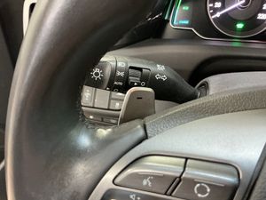 Hyundai IONIQ Híbrido 1.6 GDI 104 kW (141 CV) DCT Klass - Foto 22