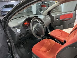 Citroën C2 1.4i VTR - Foto 3