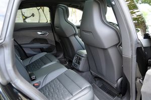 Audi e-tron GT 60 Quattro 530cv  - Foto 11