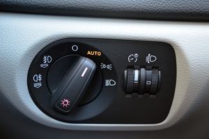 Audi Q3 2.0 Tdi 140cv Ambition  - Foto 42