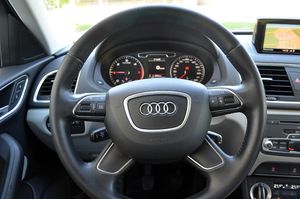 Audi Q3 2.0 Tdi 140cv Ambition  - Foto 17