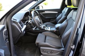 Audi Q5 Sportback 55 TFSi-e 367cv Quattro S-tronic Black Line  - Foto 7