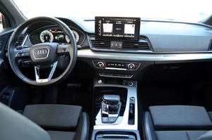 Audi Q5 Sportback 55 TFSi-e 367cv Quattro S-tronic Black Line  - Foto 6
