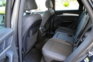 Audi Q5 Sportback 55 TFSi-e 367cv Quattro S-tronic Black Line  - Foto 8