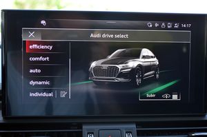 Audi Q5 Sportback 55 TFSi-e 367cv Quattro S-tronic Black Line  - Foto 92