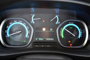 Citroën ë-Spacetourer M 136cv Feel 50kWh 8 plazas  - Foto 10