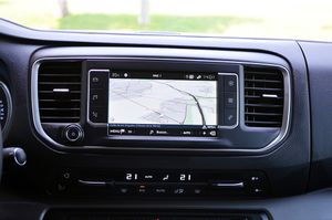 Citroën ë-Spacetourer M 136cv Feel 50kWh 8 plazas  - Foto 17