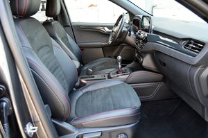 Ford Kuga 2.0 EcoBlue MHEV 150cv ST-Line X  - Foto 12