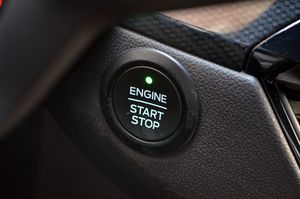 Ford Kuga 2.0 EcoBlue MHEV 150cv ST-Line X  - Foto 22
