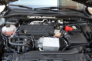 Ford Kuga 2.0 EcoBlue MHEV 150cv ST-Line X  - Foto 75