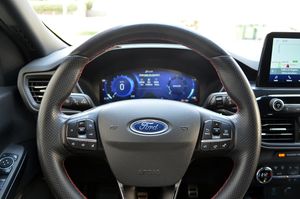 Ford Kuga 2.0 EcoBlue MHEV 150cv ST-Line X  - Foto 17