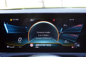 Mercedes CLA AMG 45 S 8G-DCT 4Matic+ 422cv  - Foto 46