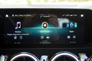 Mercedes Clase B 200d 8G-DCT 150cv AMG  - Foto 41