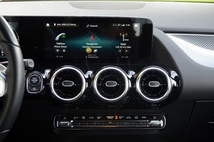 Mercedes Clase B 200d 8G-DCT 150cv AMG  - Foto 15