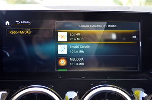 Mercedes Clase B 200d 8G-DCT 150cv AMG  - Foto 49