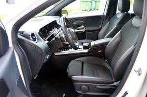 Mercedes Clase B 200d 8G-DCT 150cv AMG  - Foto 7