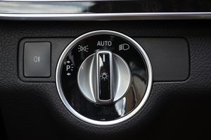 Mercedes Clase E 220 Cdi Avantgarde 7G-Tronic 170cv  - Foto 51